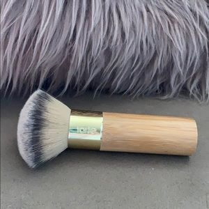 Tarte Foundation brush